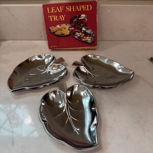 Rose Brand Set of 3 Leaf Shaped Trays